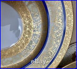 Set of 9 Hutschenreuther Selb Bavaria Dinner Plates with Encrusted Gold & Cobalt