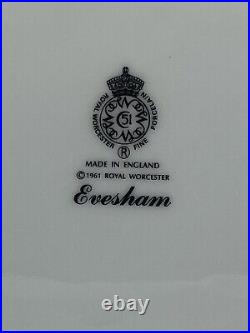 Vintage 1961 Set of 5 Royal Worcester England Evesham Gold Dinner Plates EUC