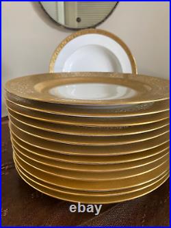 Vintage Beige Davis Collamore & Co Set of 24 Gold Beige Dinner /Rim Plates