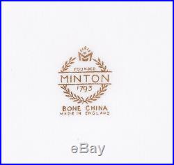 Vintage Minton China Pate sur Pate Birds & Raised Gold Dinner/Cabinet Plate