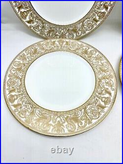 Vintage Set Of 4 Wedgwood' Gold Florentine' Dinner Plates, 10.75, England