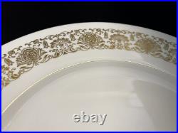 Vintage Set Of 8 Gold Trim Dinner Plates, Hutschenreuther, Bavaria 10.5