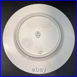 Vintage Set Of 8 Gold Trim Dinner Plates, Hutschenreuther, Bavaria 10.5