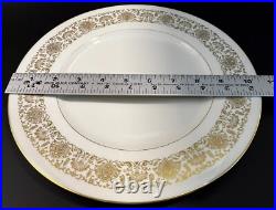 Vintage Set Of 8 Gold Trim Dinner Plates, Hutschenreuther, Bavaria 10.5