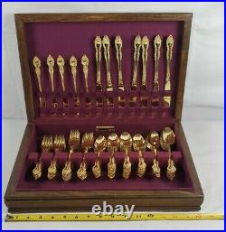 WM Rogers & Sons Original Gold Plated Stainless Dinner Set With Wood Box (85pcs)