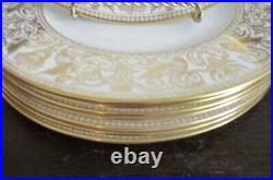 Wedgwood England Florentine Gold Porcelain Set Of 8 Dinner Plate