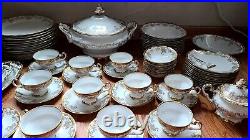 Weimar Katharina 14051 92 Piece 12 Set Porcelain White & Gold 1933-1945